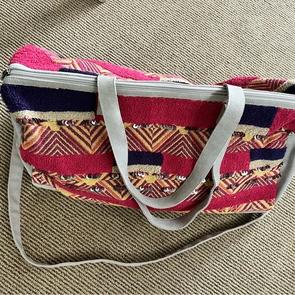 NWOT Free People First Class Suede Embellished Weekender in Primrose Bag - Picture 5 of 12